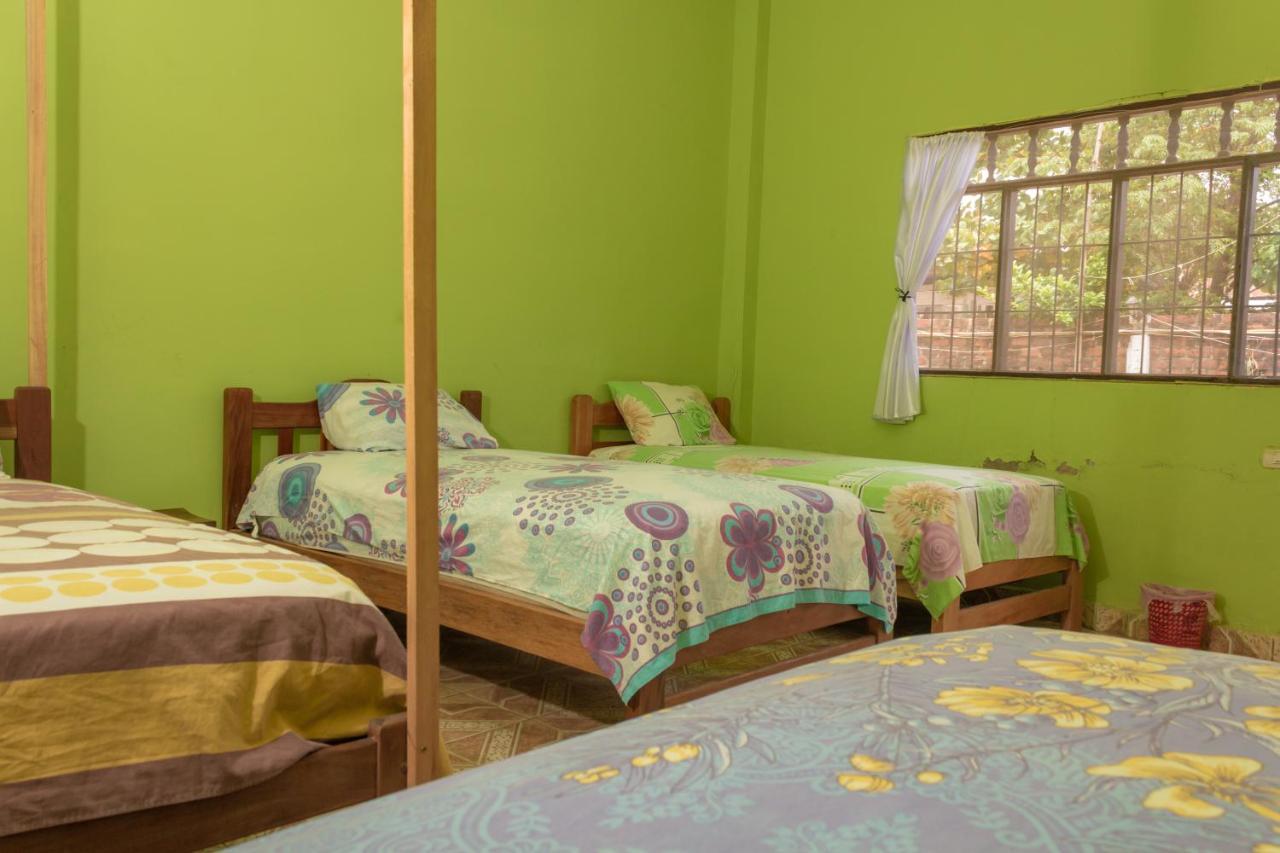 Perezoso Hostel Rurrenabaque Eksteriør billede