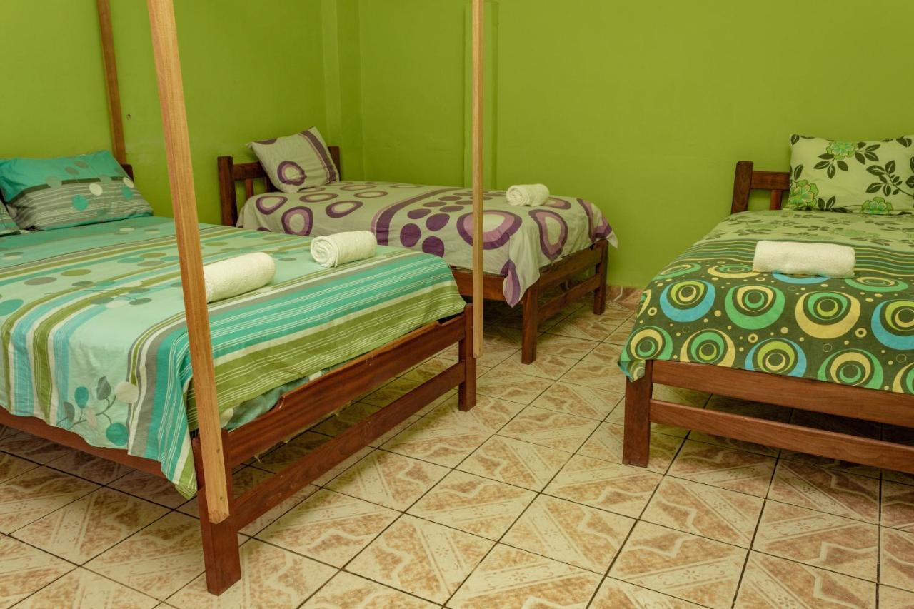 Perezoso Hostel Rurrenabaque Eksteriør billede