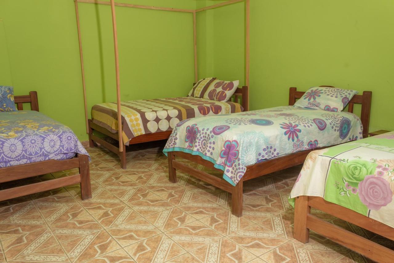 Perezoso Hostel Rurrenabaque Eksteriør billede