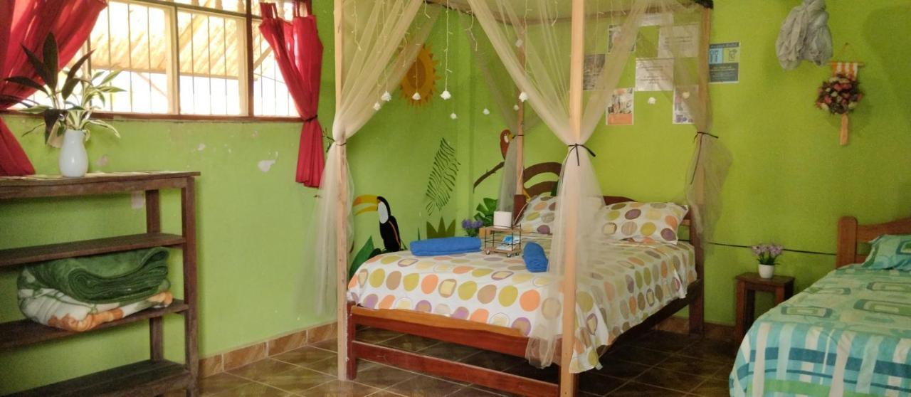 Perezoso Hostel Rurrenabaque Eksteriør billede
